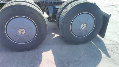 Freightliner Cascadia 126 Wheel Cover