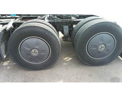 Used 2022 Freightliner Cascadia 126 Set of 4 Outer FlowBelow Wheel Covers