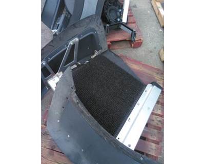 Used 2024 Freightliner Cascadia 126 FlowBelow Outer Wheel Covers, Set of 4, Center/Rear