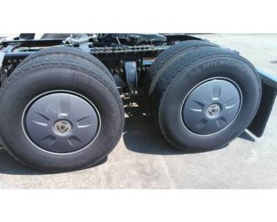 Used Set of 4 Outer FlowBelow Wheel Covers for 2022 Freightliner Cascadia 126