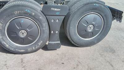 Peterbilt 579 Wheel Cover