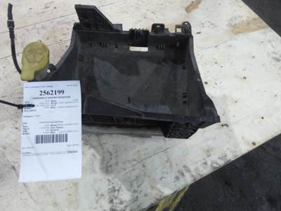 Ford F-550 Windshield Washer Reservoir for a Ford F550SD (SUPER DUTY)