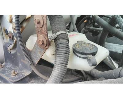 Ford F-650 Right Windshield Washer Reservoir for a Ford F650SD (SUPER DUTY)