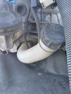 Freightliner Cascadia 113 Windshield Washer Reservoir