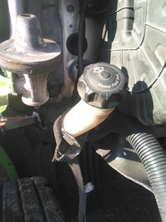 Freightliner Cascadia 113 Windshield Washer Reservoir for a Freightliner CASCADIA 113 2018UP