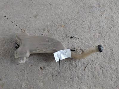 Freightliner Cascadia 113 Windshield Washer Reservoir