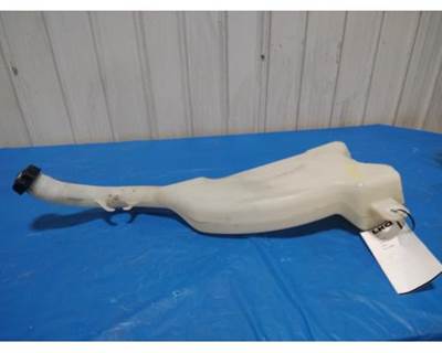 Freightliner Cascadia 116 Right Windshield Washer Reservoir