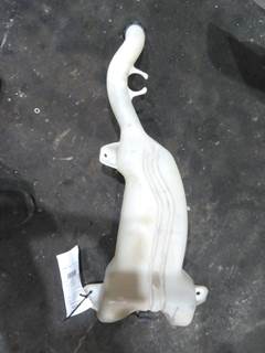 Freightliner Cascadia 125 Right Windshield Washer Reservoir