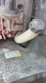 Freightliner Cascadia 125 Right Windshield Washer Reservoir