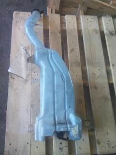 Freightliner Cascadia 125 Windshield Washer Reservoir