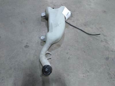 Freightliner Cascadia 126 Right Windshield Washer Reservoir