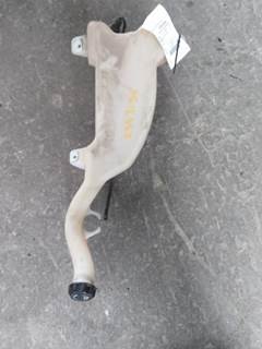 Freightliner Cascadia 126 Windshield Washer Reservoir