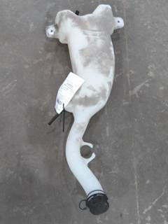 Freightliner Cascadia 126 Windshield Washer Reservoir