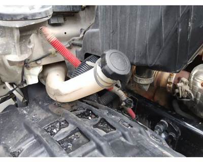 Freightliner Cascadia 126 Right Windshield Washer Reservoir