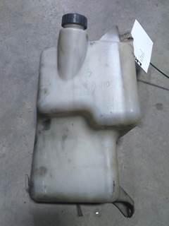 Freightliner Century Class 120 Windshield Washer Reservoir for a Freightliner CENTURY 120