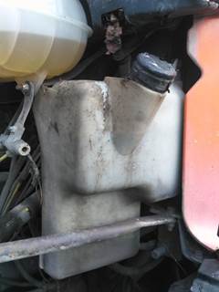 Freightliner Century Class 120 Left Windshield Washer Reservoir for a Freightliner CENTURY 120