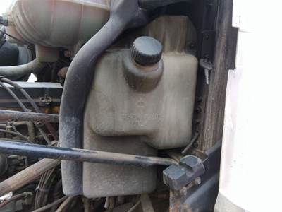 Freightliner Columbia 120 Right Windshield Washer Reservoir