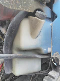 Freightliner Columbia 120 Left Windshield Washer Reservoir