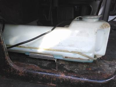 Hino 268 Right Windshield Washer Reservoir