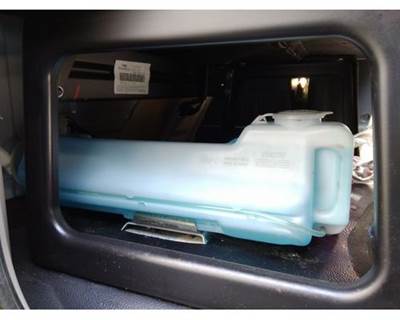 Hino 268 Left Windshield Washer Reservoir