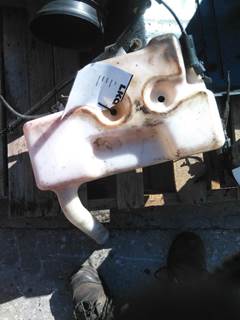 International 1552 Windshield Washer Reservoir