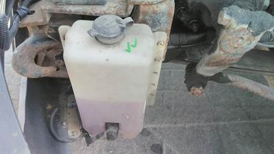 International 4400 Left Windshield Washer Reservoir