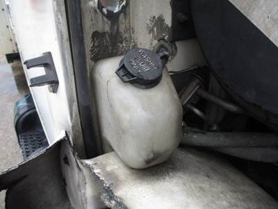 International 4700 Windshield Washer Reservoir