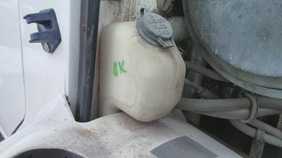 International 4700 Right Windshield Washer Reservoir