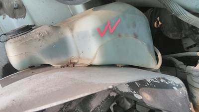 International 4900 Right Windshield Washer Reservoir