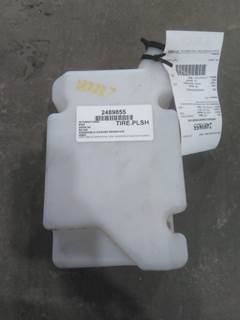 International 9200 Windshield Washer Reservoir