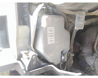 International 9200i Windshield Washer Reservoir
