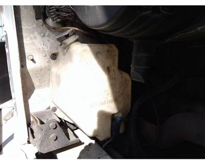 International 9400 Windshield Washer Reservoir