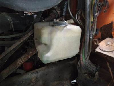 International F2574 Windshield Washer Reservoir
