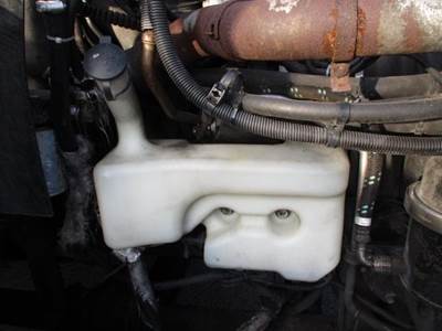 International ProStar Windshield Washer Reservoir for a International PROSTAR 113