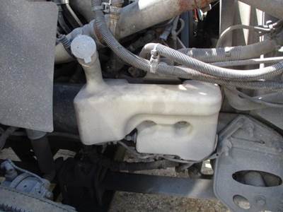 International ProStar Windshield Washer Reservoir for a International PROSTAR 122
