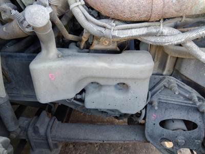 International ProStar Right Windshield Washer Reservoir for a International PROSTAR 122