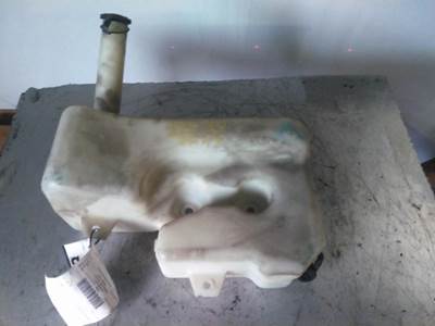 International ProStar Right Windshield Washer Reservoir for a International PROSTAR 113
