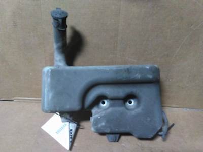 International ProStar Right Windshield Washer Reservoir for a International PROSTAR 122