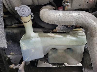 International ProStar Windshield Washer Reservoir for a International PROSTAR 122