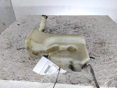 International ProStar Right Windshield Washer Reservoir for a International PROSTAR 113