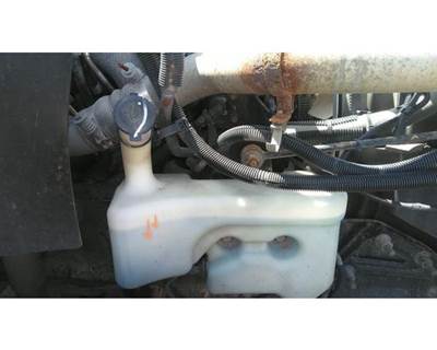 International ProStar Right Windshield Washer Reservoir for a International PROSTAR 122