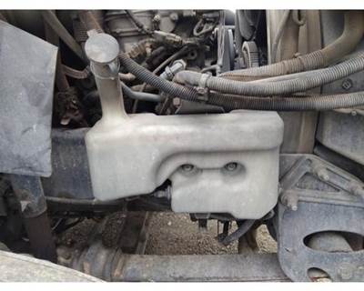 International ProStar Right Windshield Washer Reservoir for a International PROSTAR 122