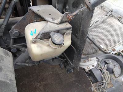 Kenworth T2000 Right Windshield Washer Reservoir