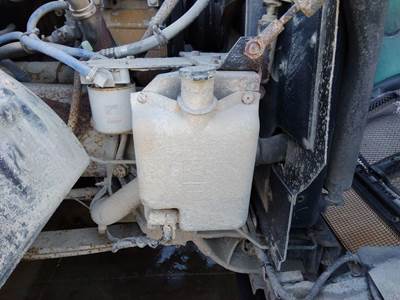 Kenworth T2000 Right Windshield Washer Reservoir
