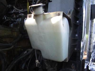 Kenworth T600B Windshield Washer Reservoir