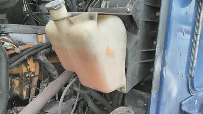 Kenworth T600B Left Windshield Washer Reservoir