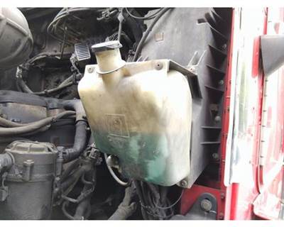 Kenworth T600B Windshield Washer Reservoir