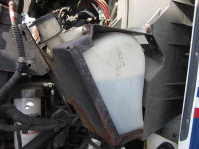 Kenworth T660 Windshield Washer Reservoir