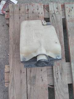 Kenworth T660 Windshield Washer Reservoir