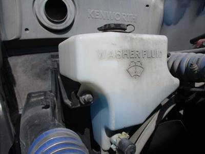 Kenworth T680 Windshield Washer Reservoir
